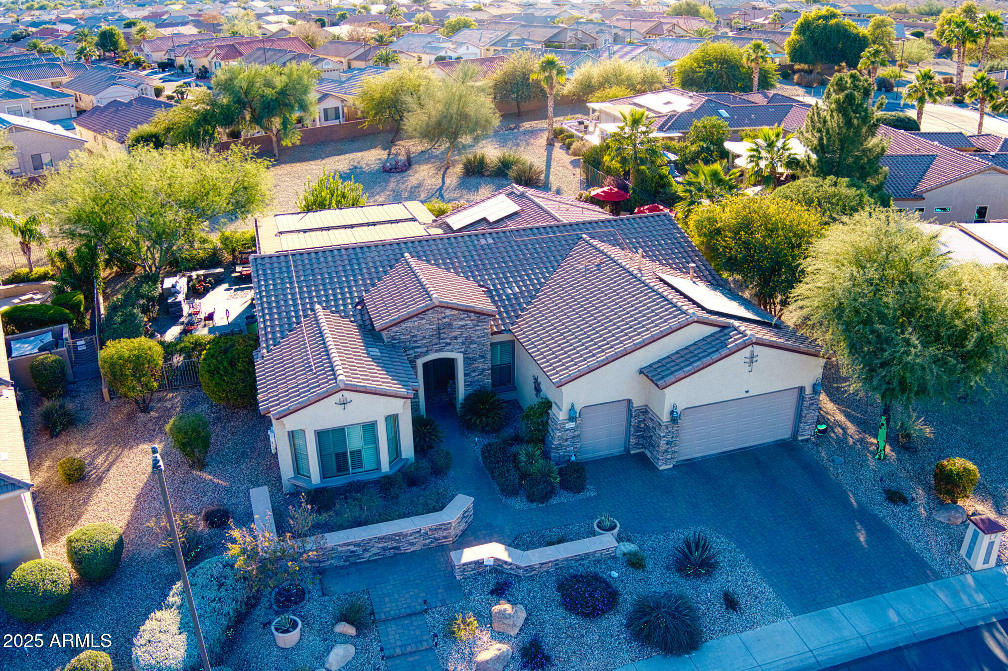 Property Photo:  18059 W Tierra Del Sol Drive  AZ 85387 