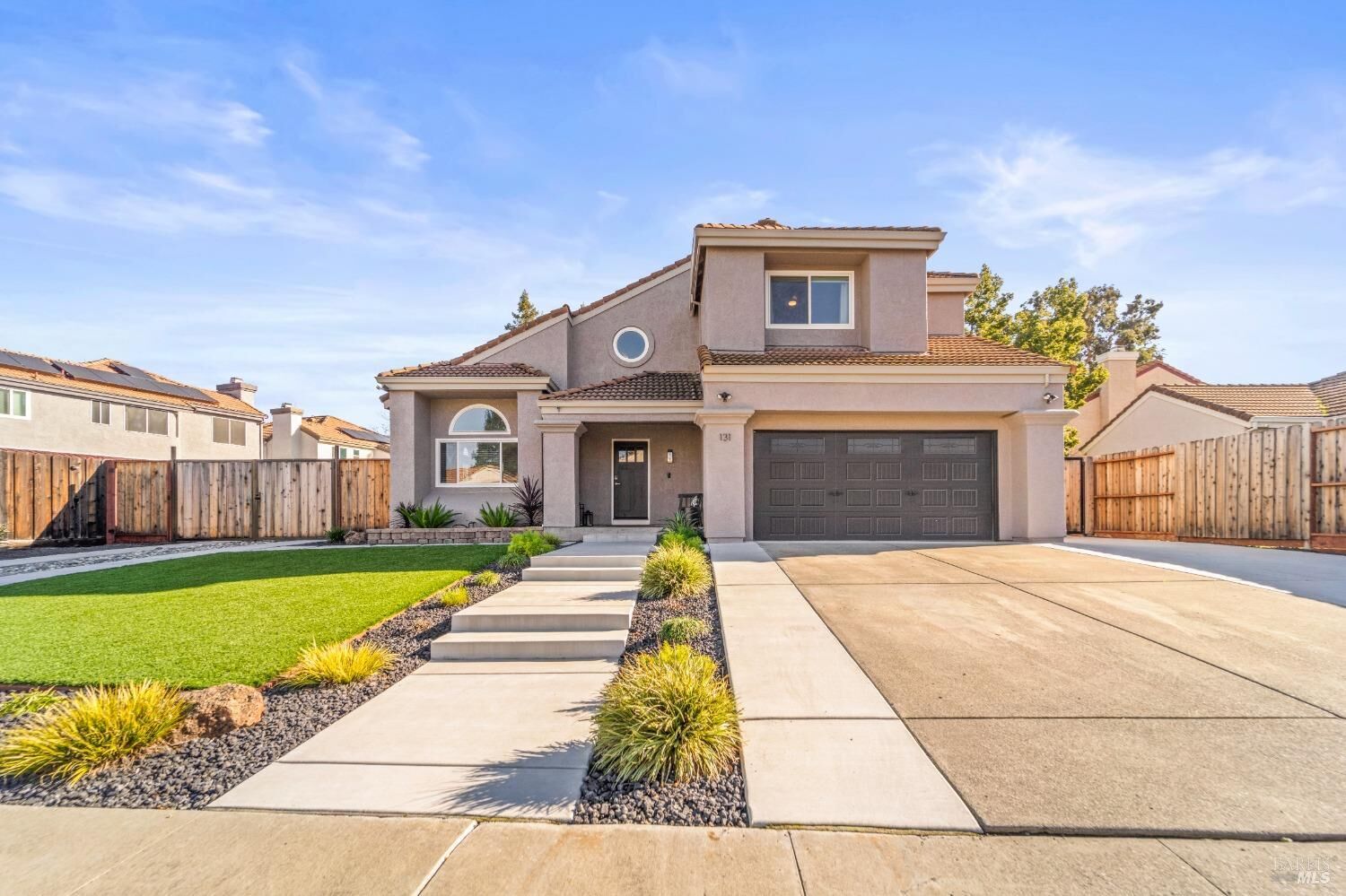 Property Photo: 131 Bantry Drive CA 95688