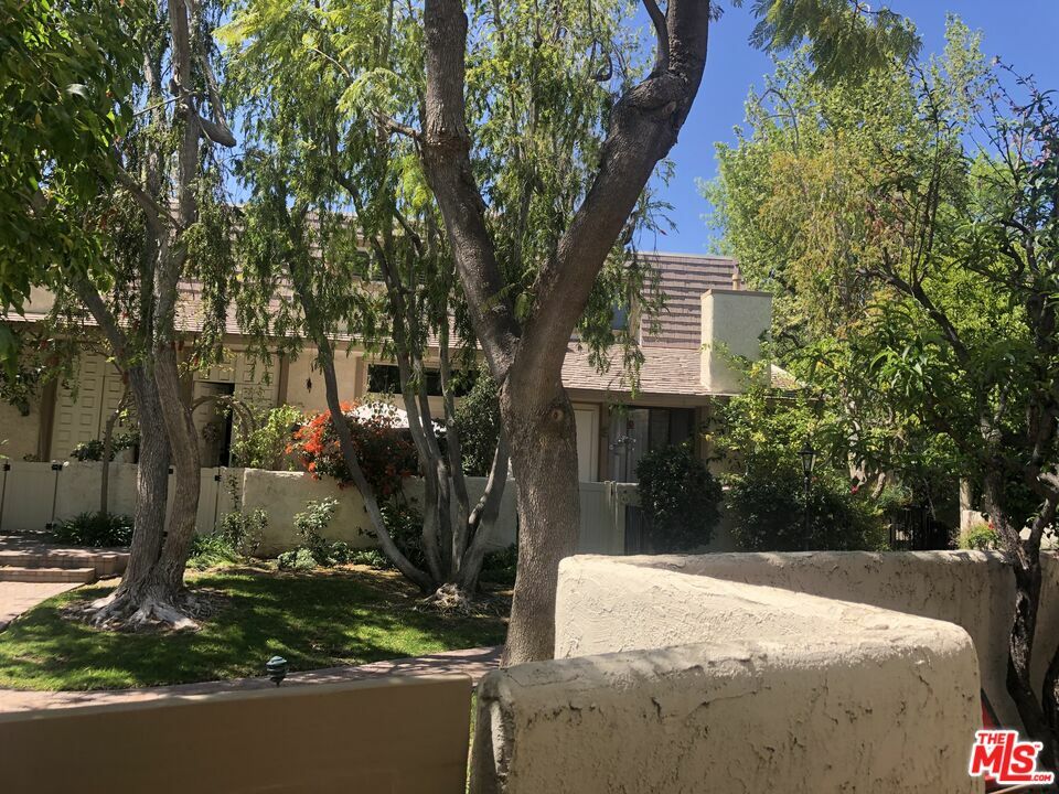 Property Photo:  6225   Shoup Ave 96  CA 91367 