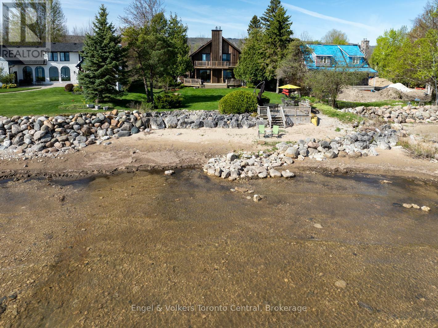 49 Madeline Drive  Collingwood ON L9Y 0T9 photo