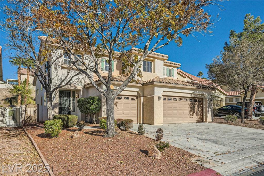 Property Photo:  1624 Ravanusa Drive  NV 89052 