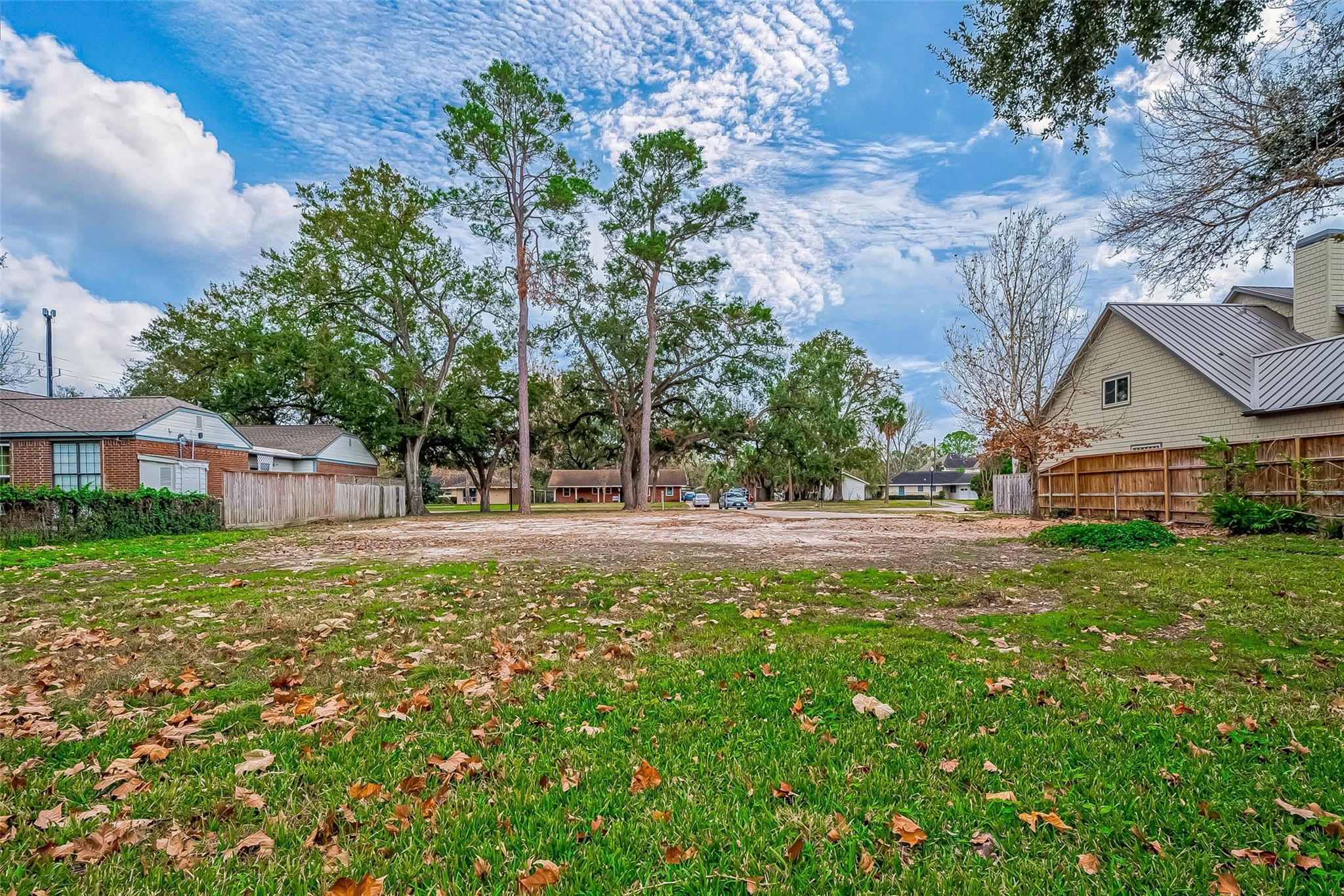 Property Photo: 8606 Westview Drive TX 77055