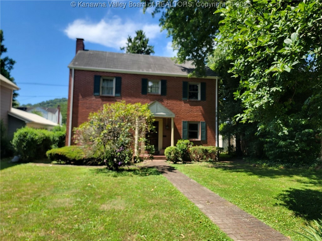 4315 Staunton Avenue SE  Charleston WV 25304 photo