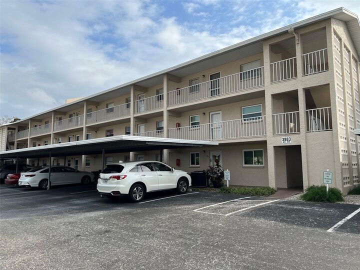 3983 Maceachen Boulevard 432  Sarasota FL 34233 photo