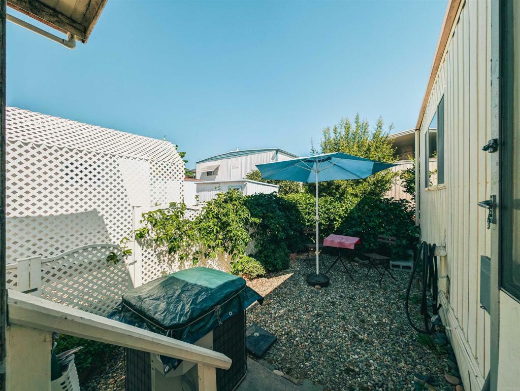 Property Photo:  1506 Oak Dr 66  CA 92084 