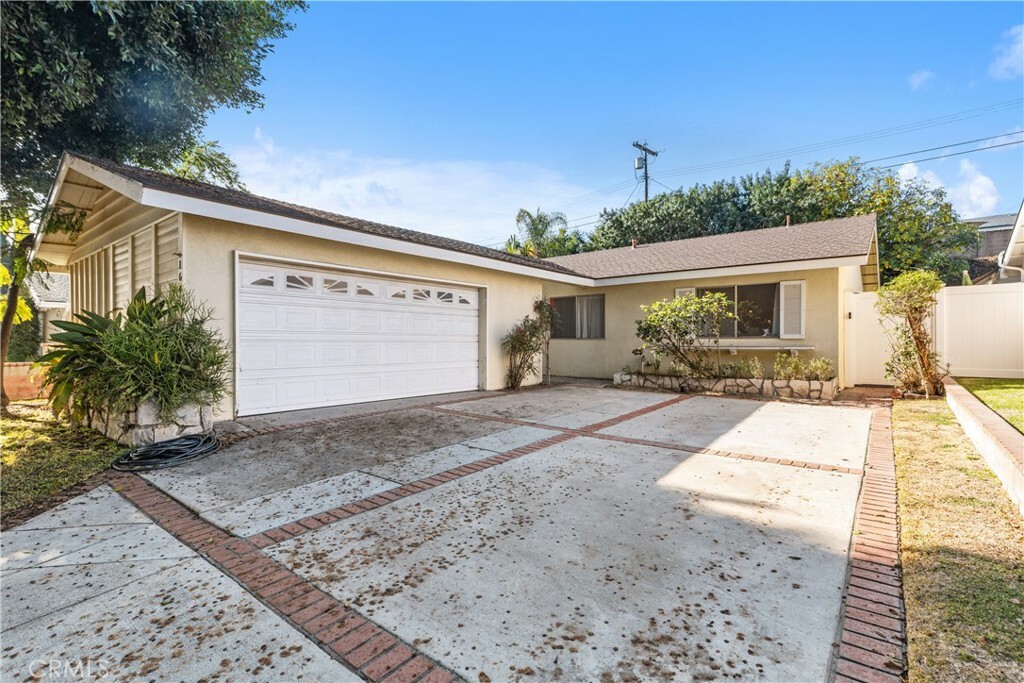 Property Photo:  1641 N Taper Ave  CA 90731 