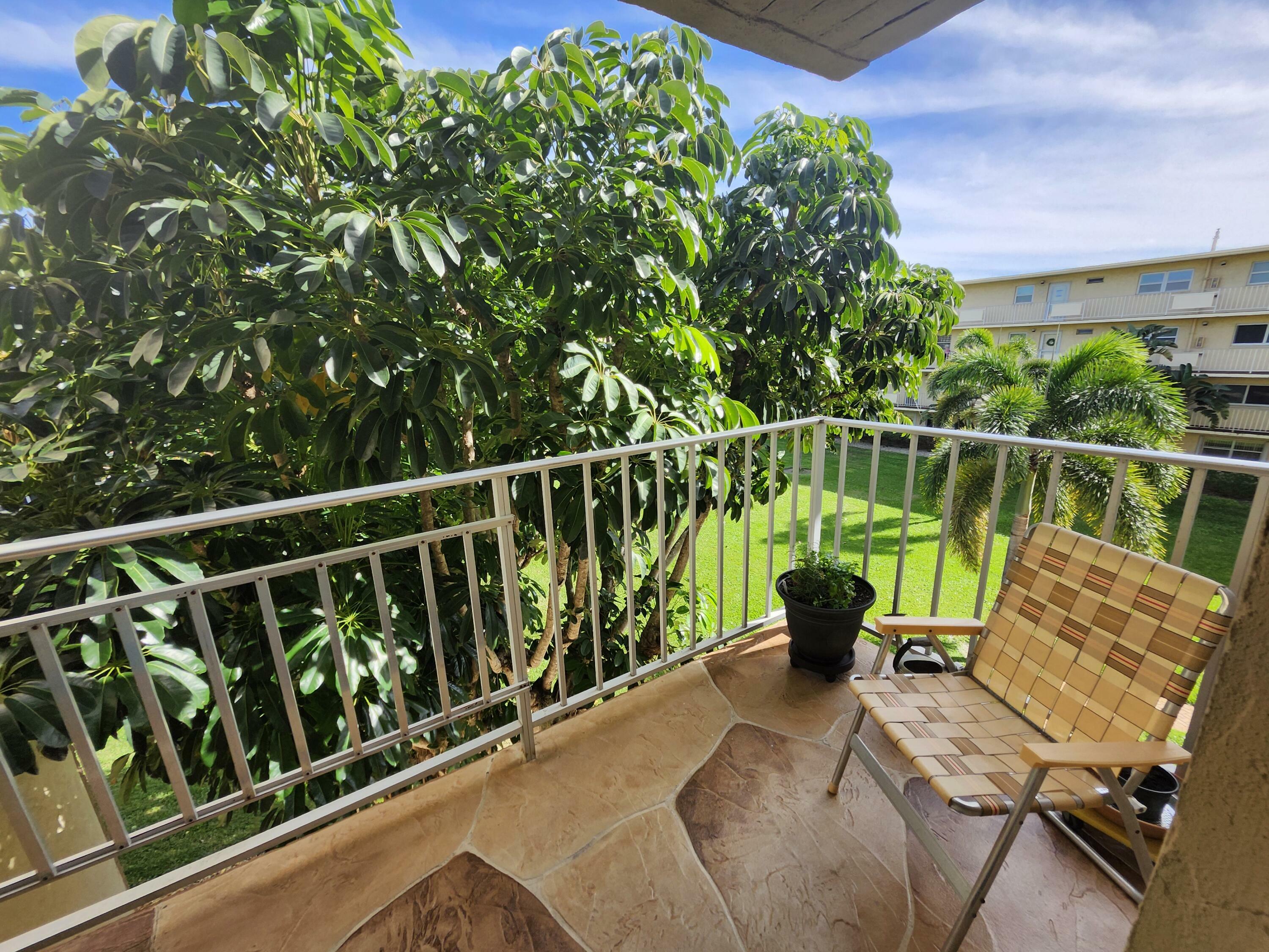 Property Photo: 330 NE 26th Avenue 318 FL 33435