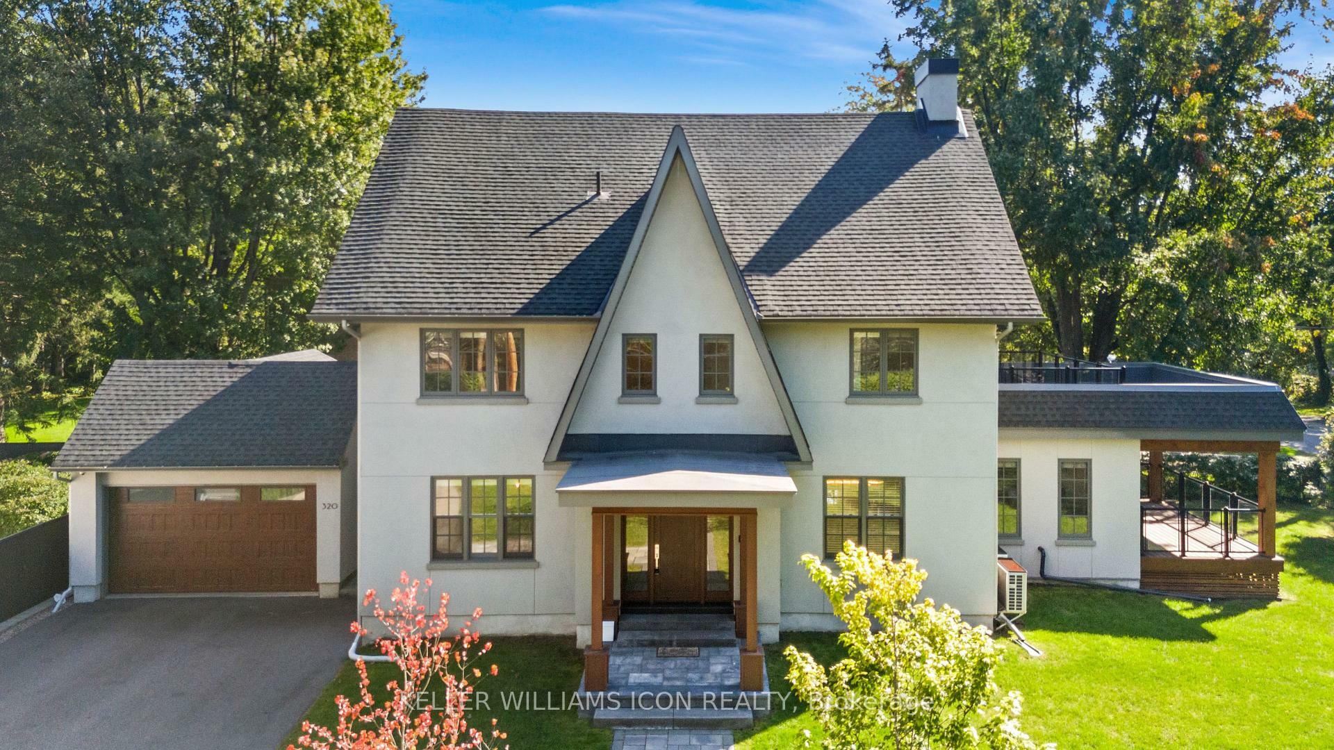 Property Photo: 320 Hillcrest Road ON K1M 0M5