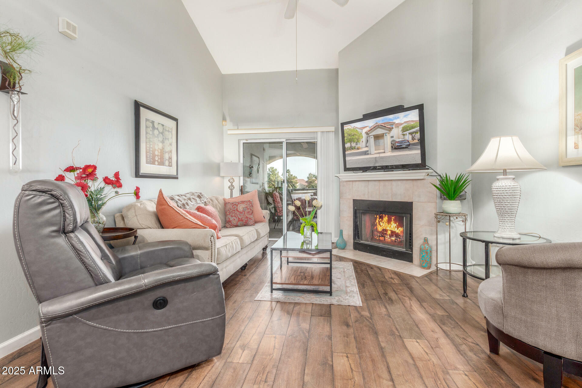 Property Photo: 10401 N 52nd Street 208 AZ 85253