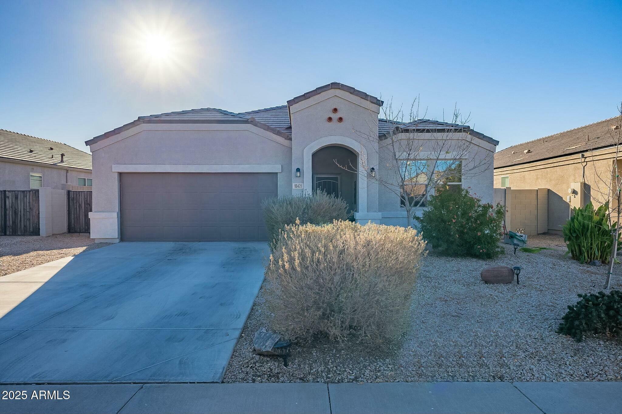 Property Photo:  10421 E Cliffrose Lane  AZ 85132 