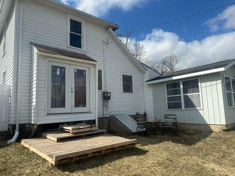 Property Photo:  162 N Main Street  OH 43358 