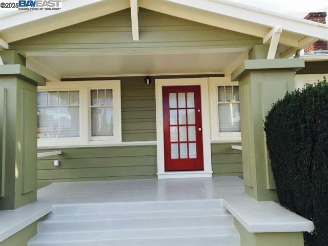 Property Photo:  183 E Lewelling Blvd  CA 94580 