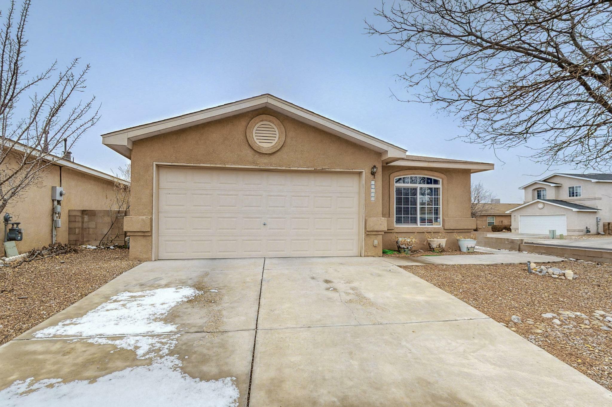 Property Photo:  10523 Country Manor Place NW  NM 87114 