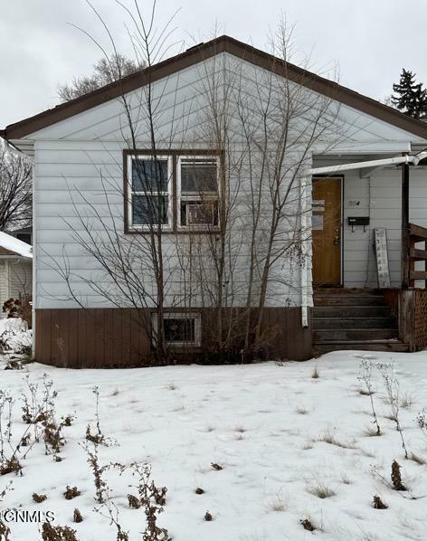 Property Photo:  904 Anderson Street  ND 58501 