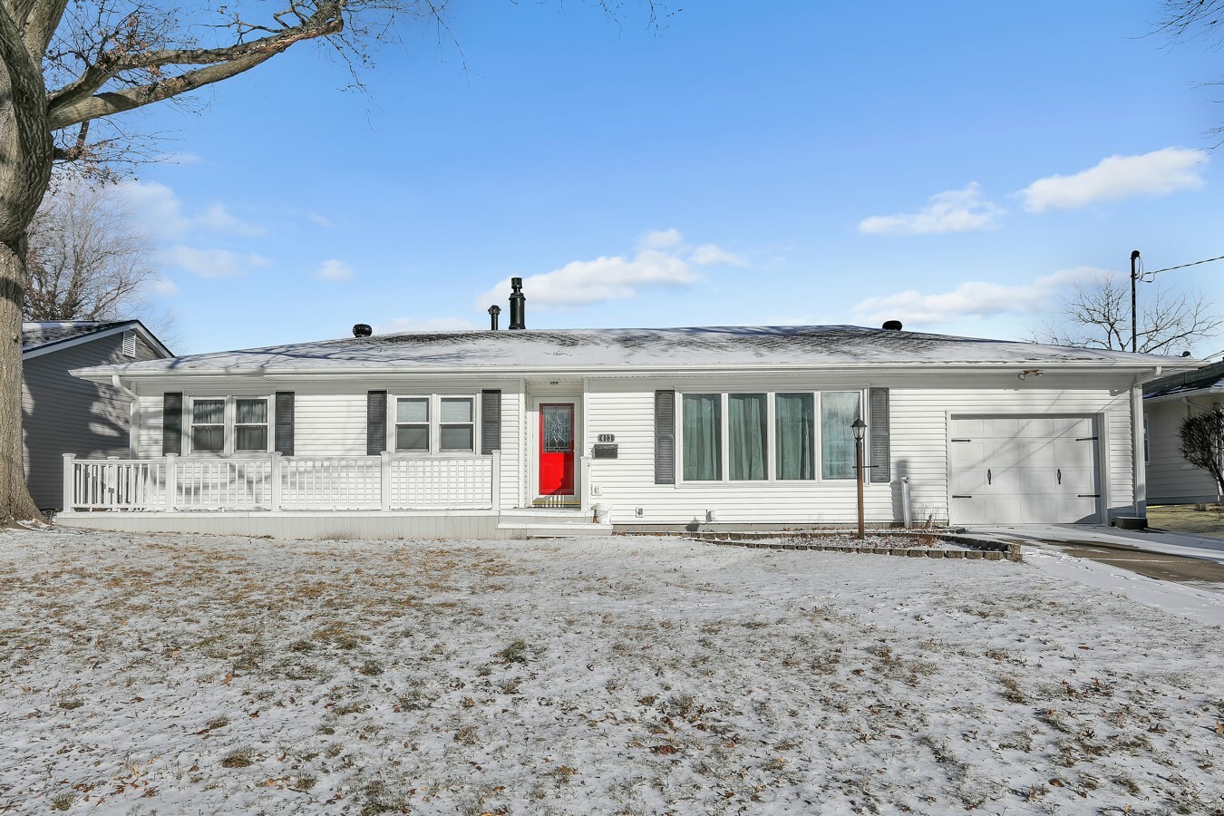 Property Photo:  413 E Manning Avenue  IA 52501 