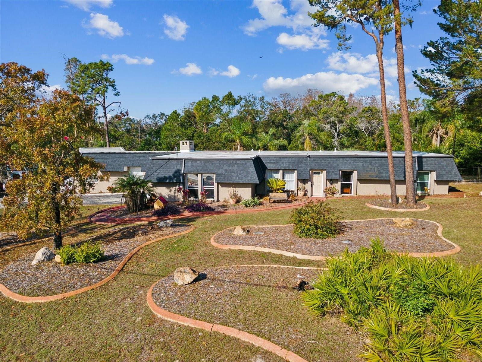 Property Photo:  7815 Tanglewood Drive  FL 34654 