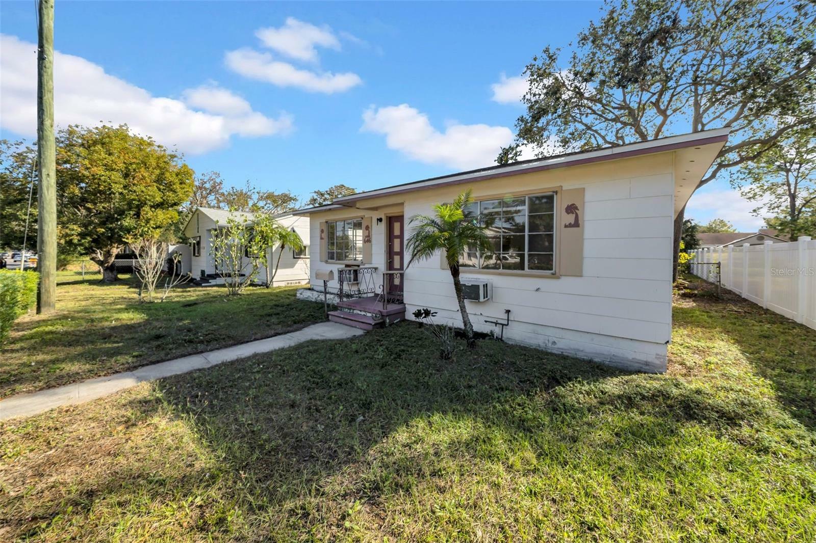 Property Photo:  646 38th Avenue N  FL 33704 