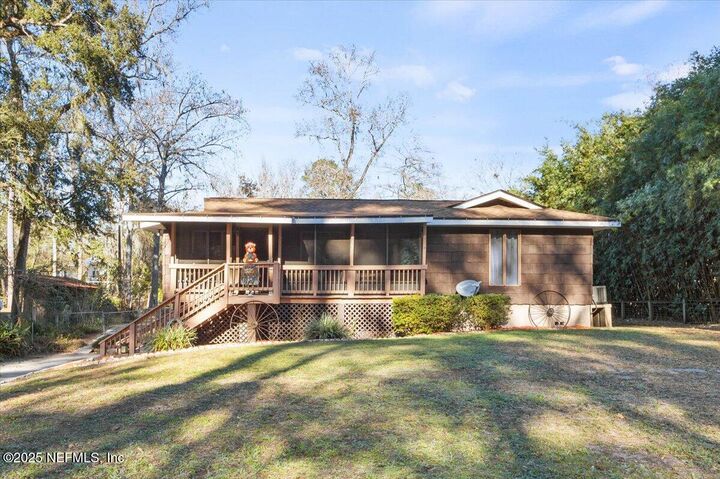 Property Photo: 4162 Scenic Drive FL 32068