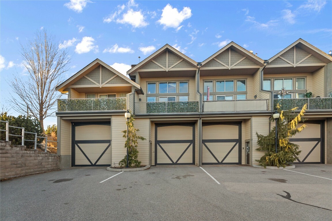 Property Photo:  3359 Cougar Road 2  BC V4T 3G1 