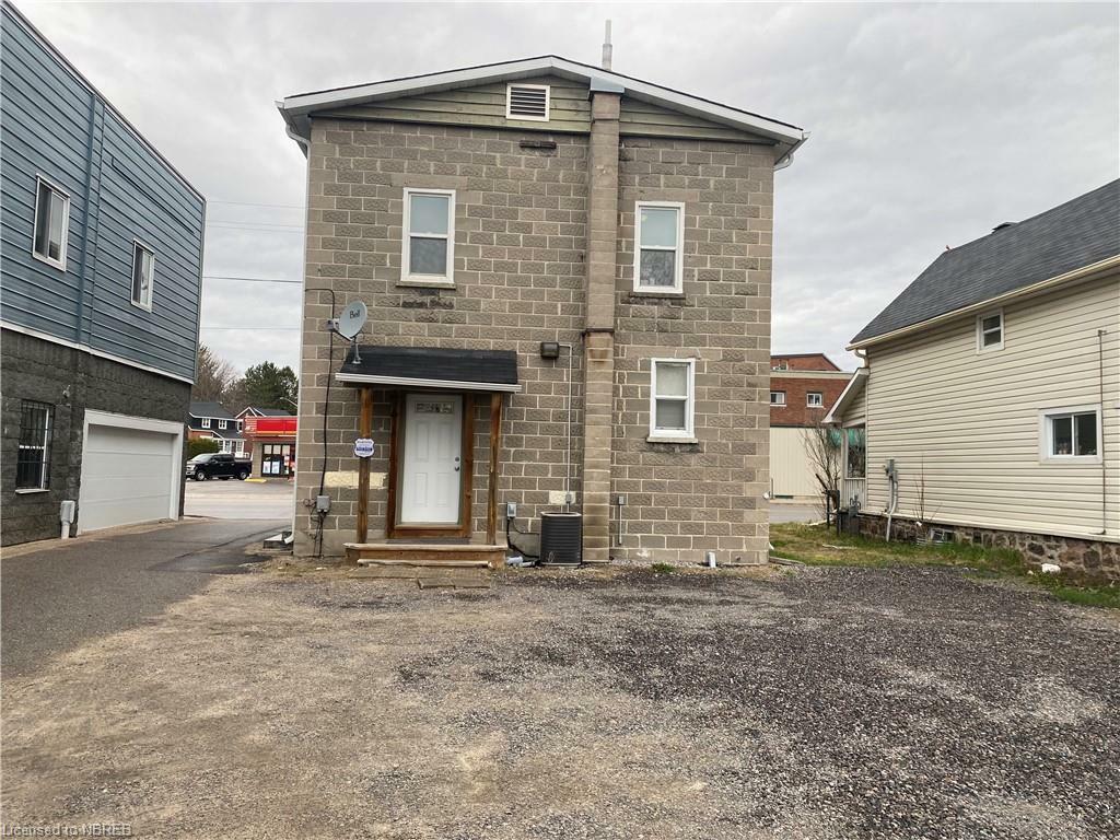 Photo de la propriété:  1149 Cassells Street  ON P1B 4B4 