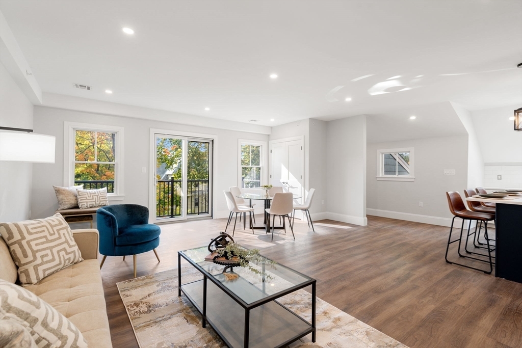 Property Photo:  424 Newtonville Ave #3  MA 02460 