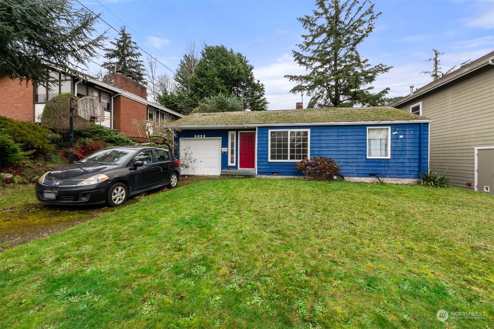 Property Photo:  6026  41st Avenue NE  WA 98115 