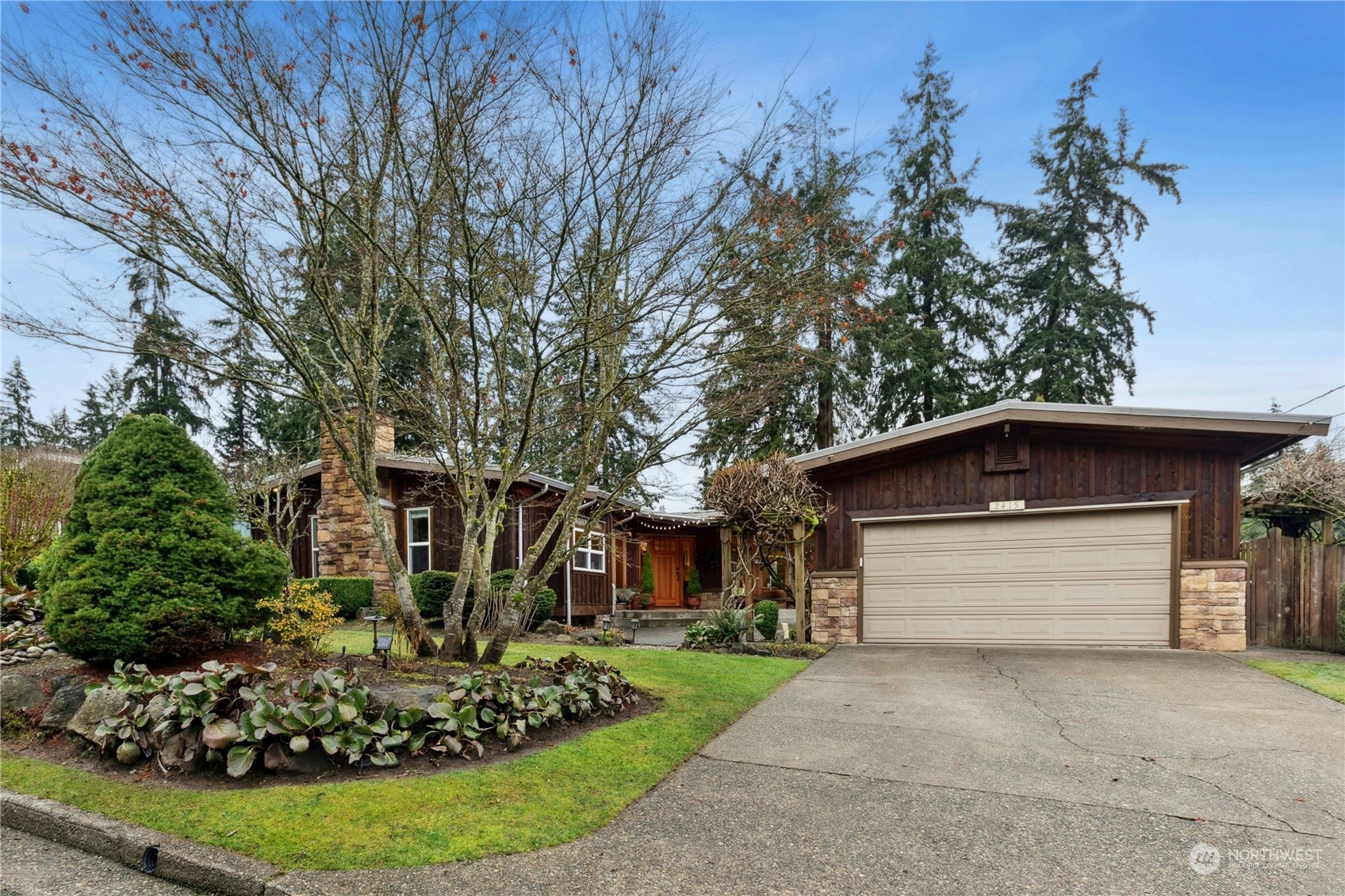 Property Photo:  2415  159th Avenue SE  WA 98008 