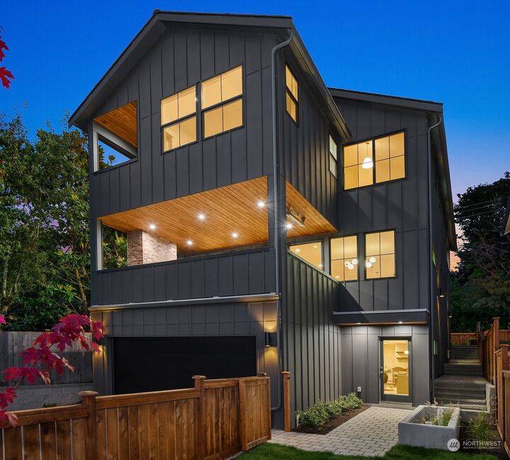 1619  29th Avenue  Seattle WA 98122 photo