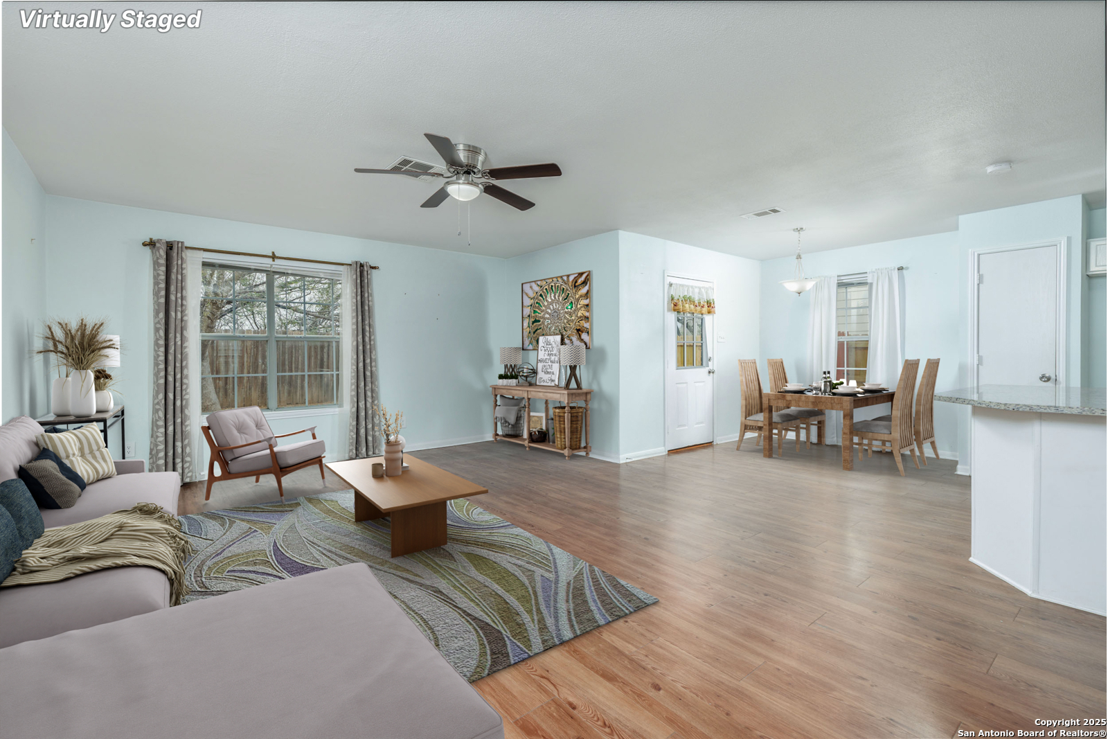 Property Photo: 119 Saguaro TX 78026
