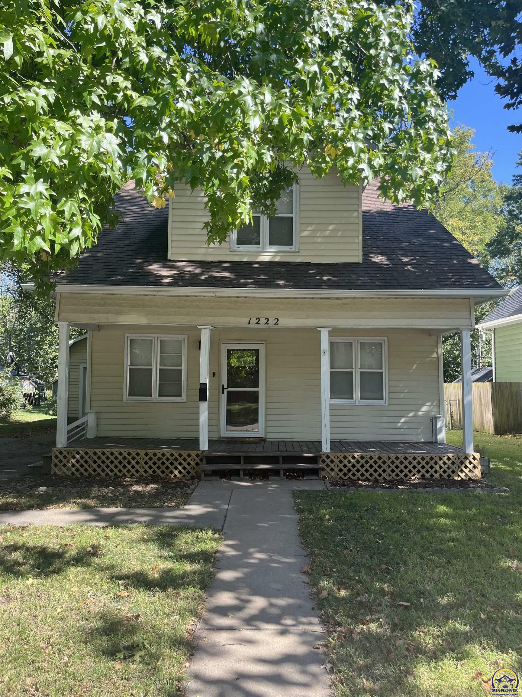 Property Photo:  1222 Rural St  KS 66801 