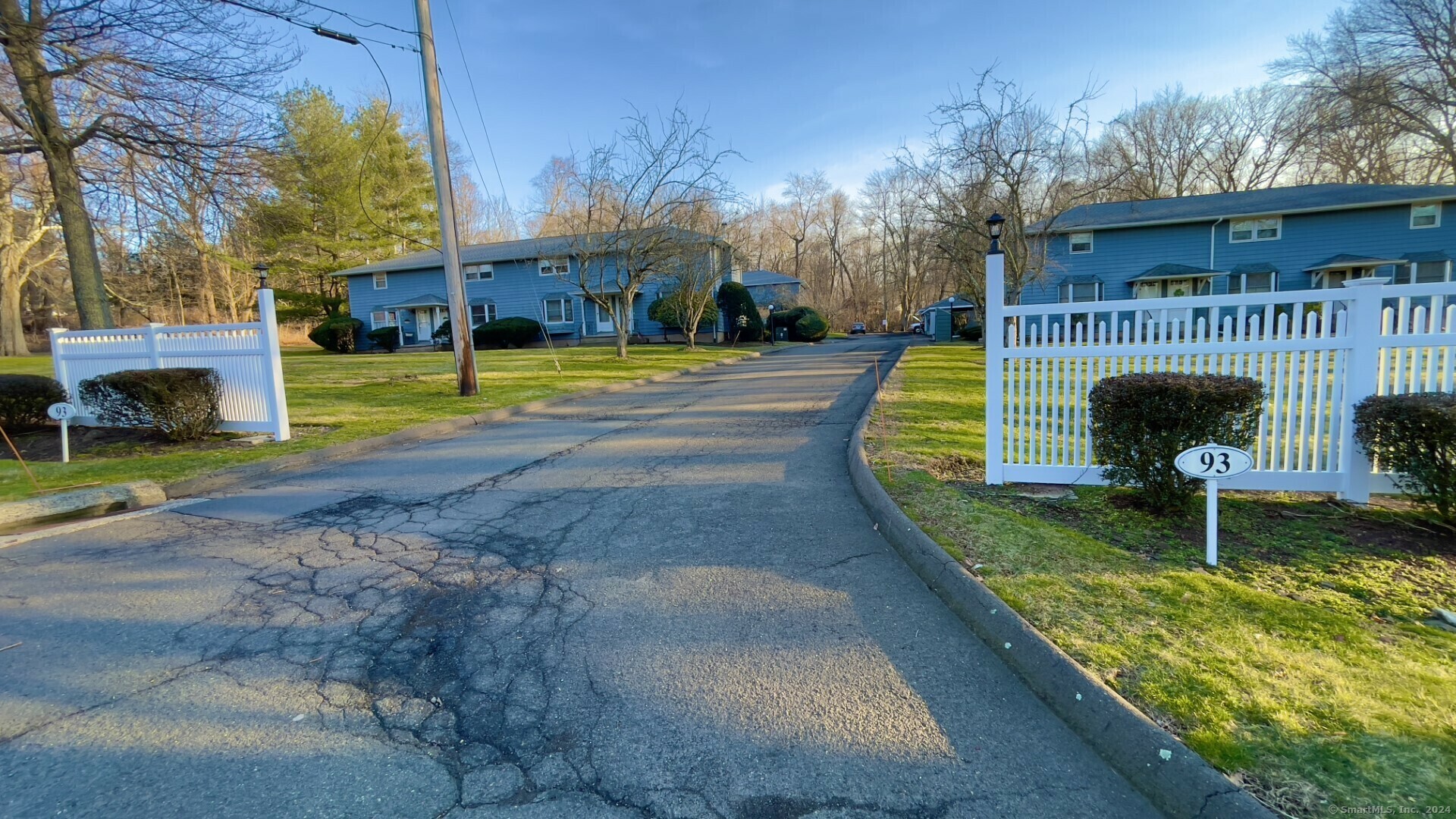 Property Photo:  93 Clintonville Road 9  CT 06472 