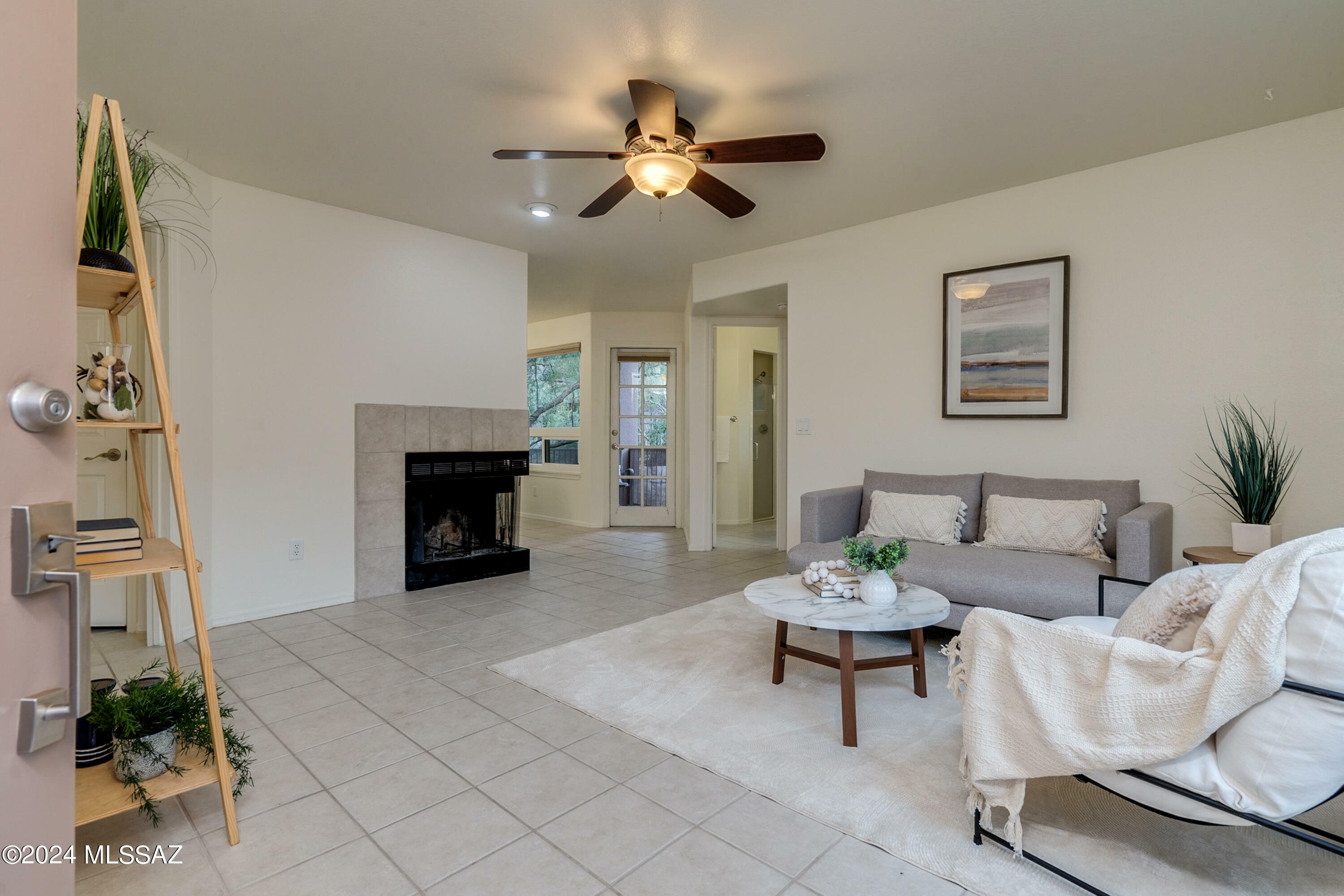 Property Photo:  6655 N Canyon Crest Drive 8146  AZ 85750 