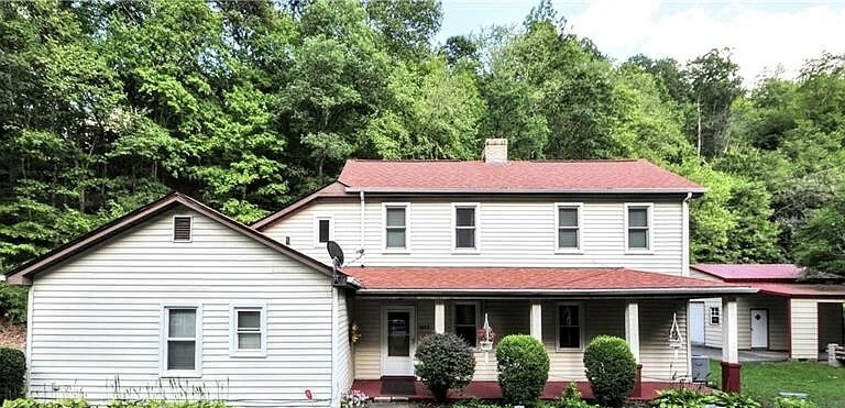 Property Photo:  3053 Scheinbach Rd  PA 15332 