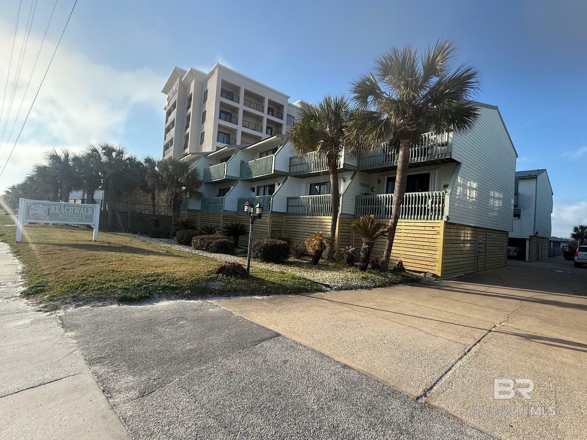 Property Photo:  554 E Beach Boulevard 17  AL 36542 