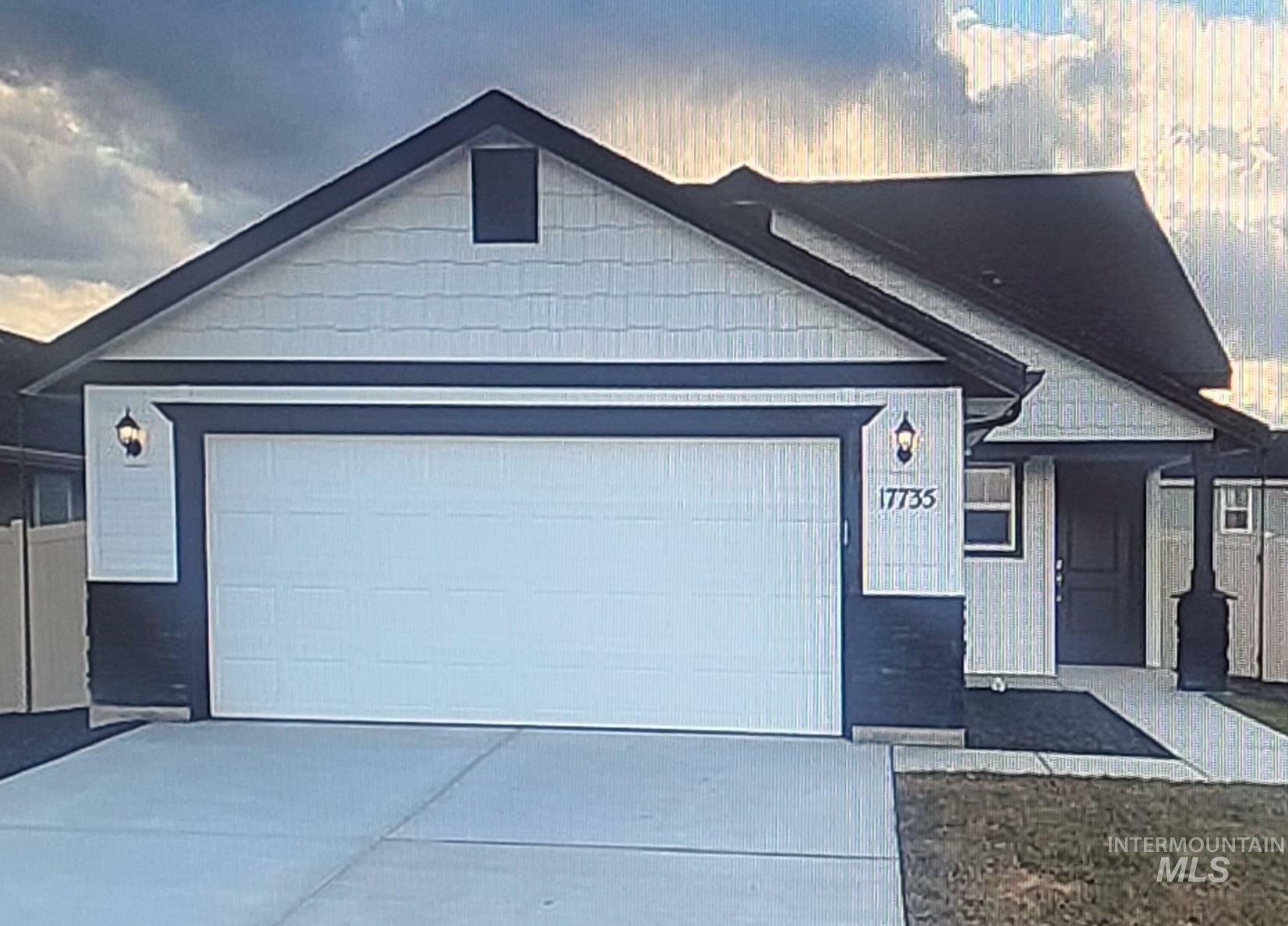 Property Photo: 247 W Willow Dale Dr. ID 83634