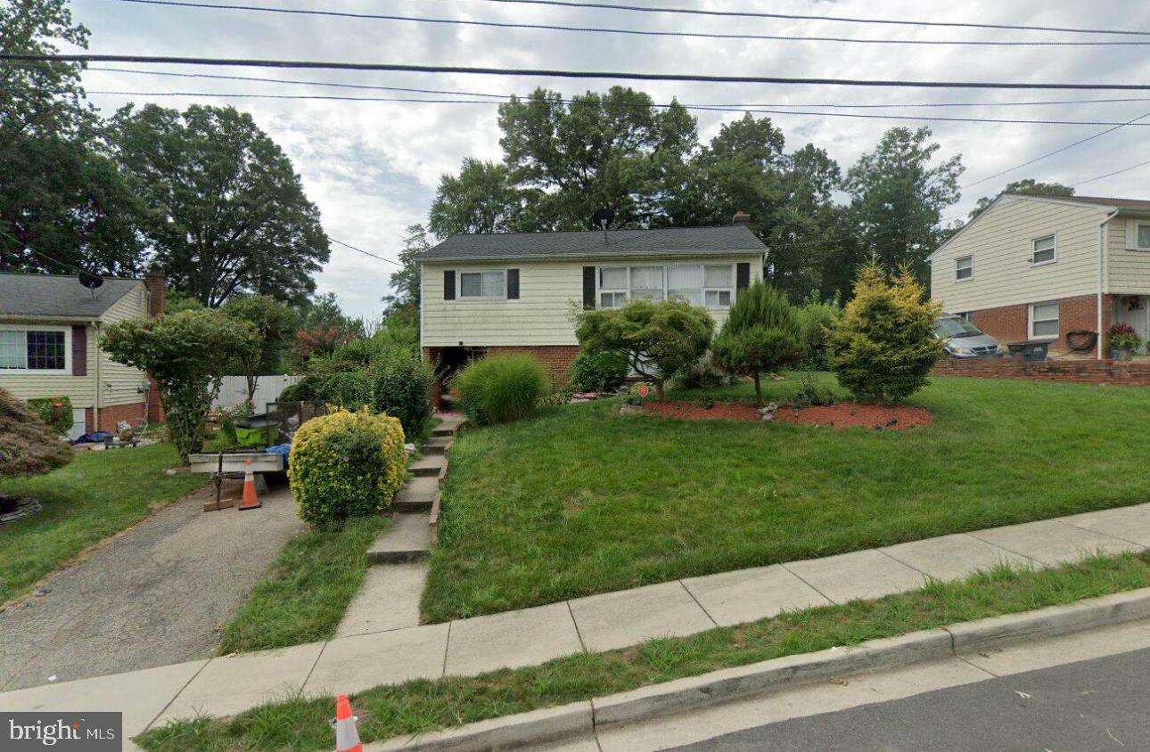 Property Photo:  1609 Frances Drive  VA 22191 