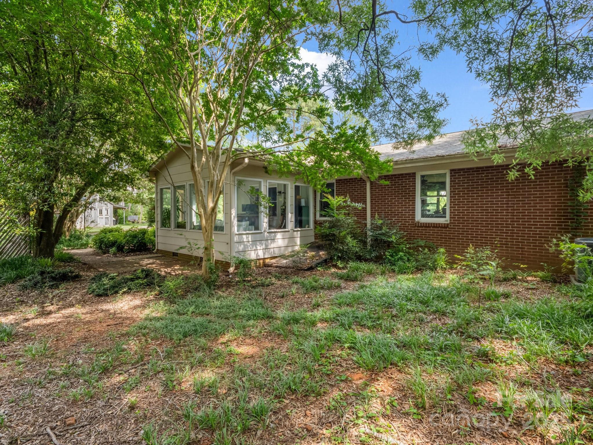 Property Photo:  1737 Whitesides Road  NC 28043 