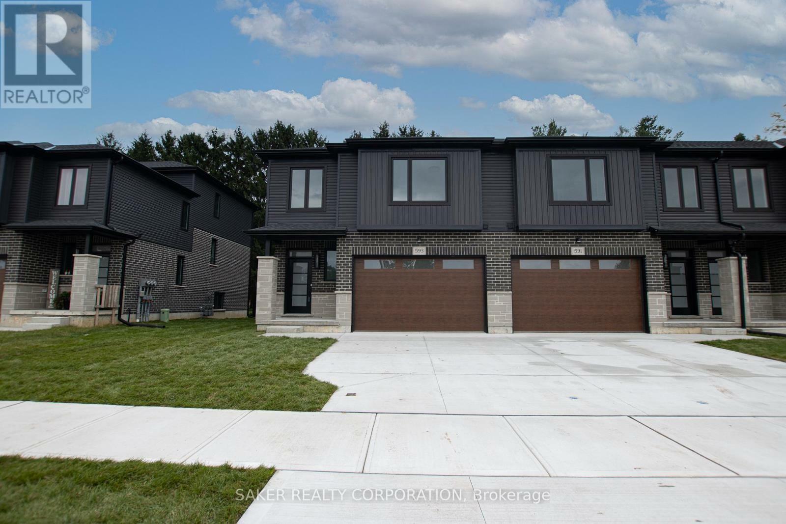 585 Regent Street  Strathroy-Caradoc (Mount Brydges) ON N0L 1W0 photo