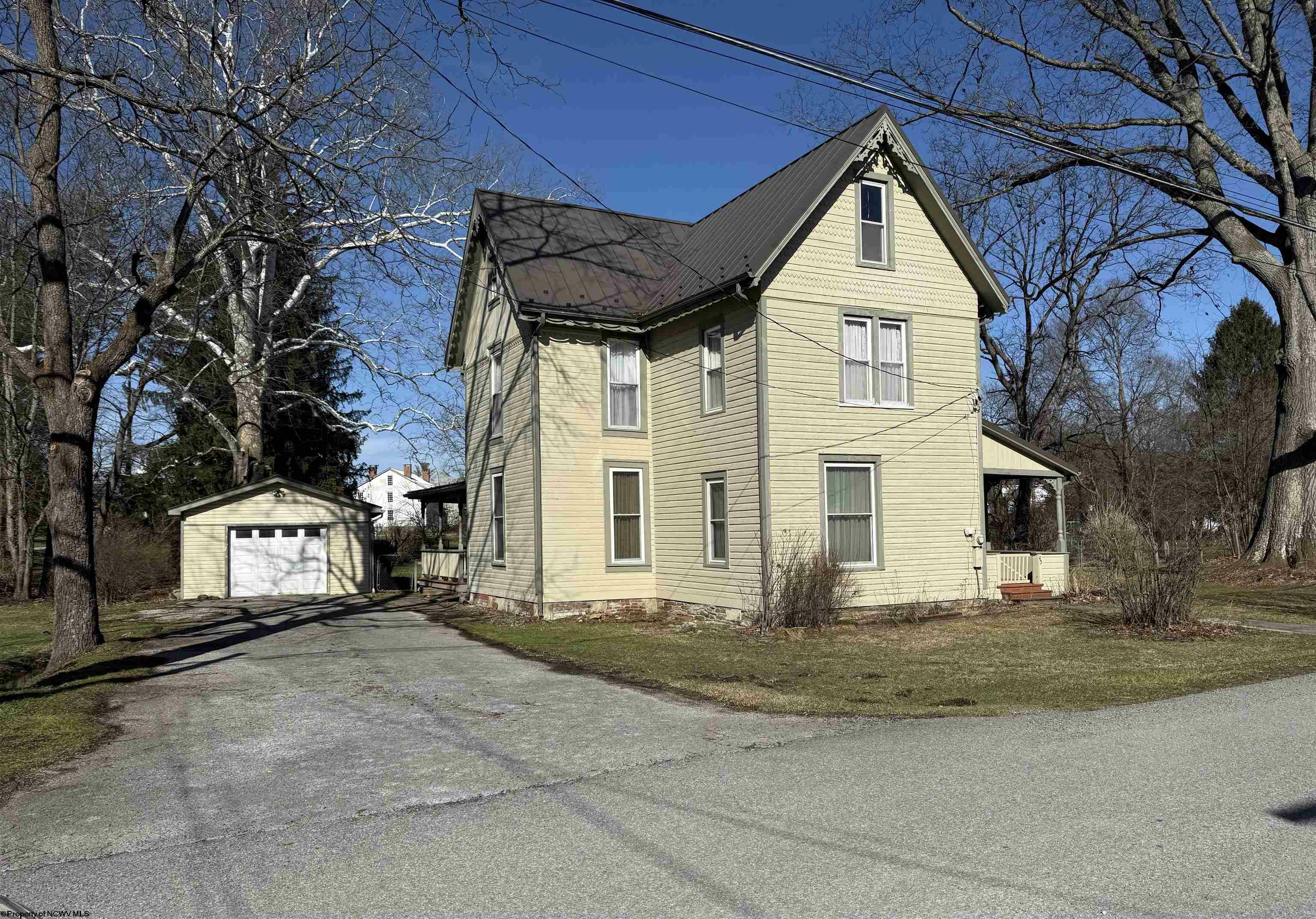 Property Photo:  45 Fountain Street  WV 26253 