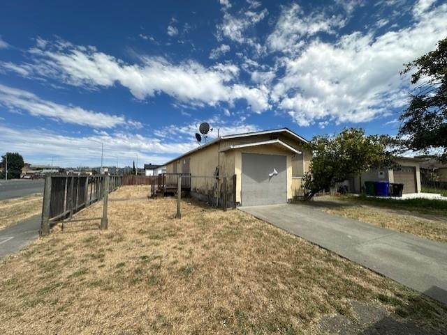 Property Photo:  500 S 15th St  CA 94804 