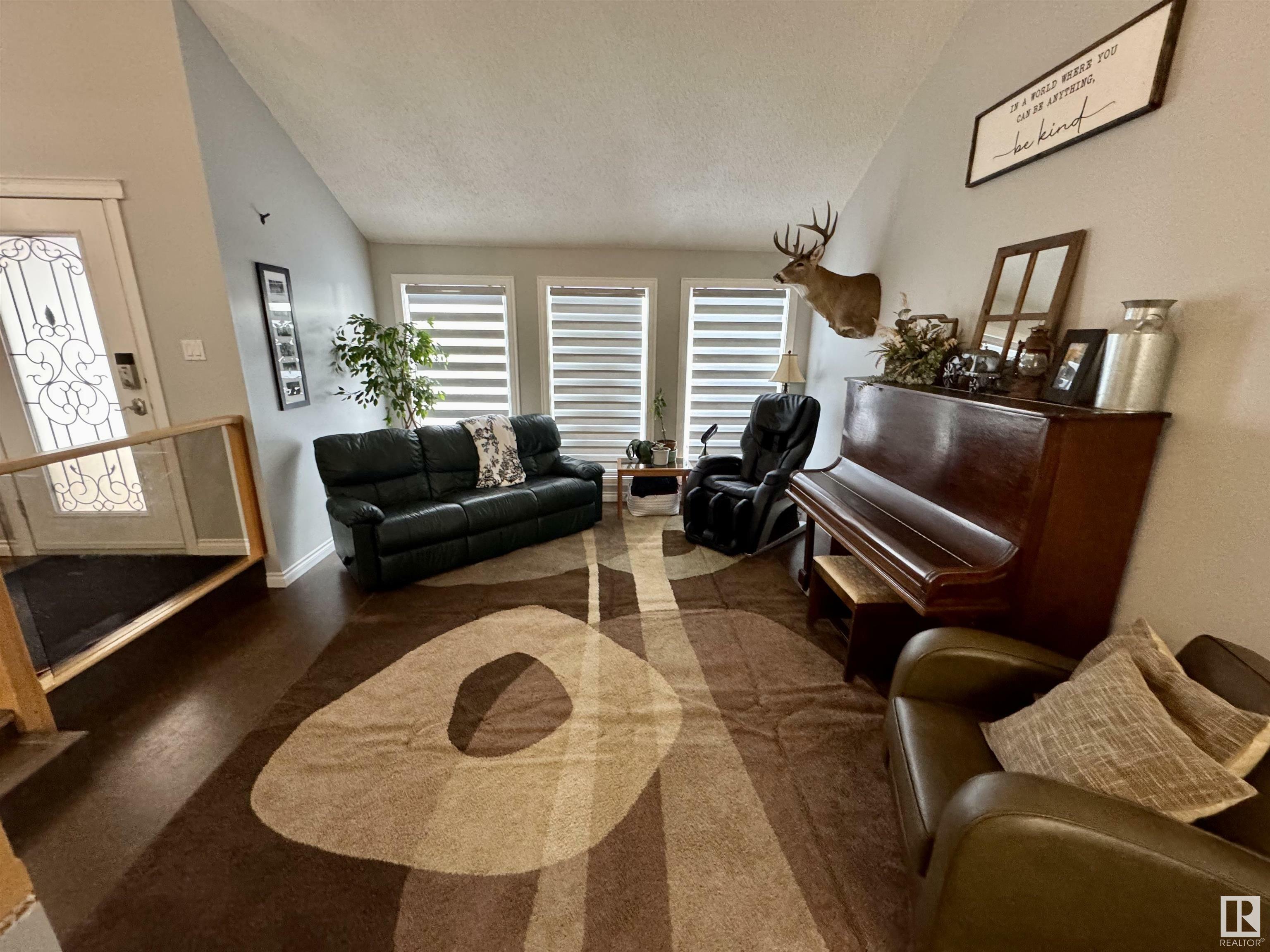 Photo de la propriété: 5202 55A Street AB T0A 3A1