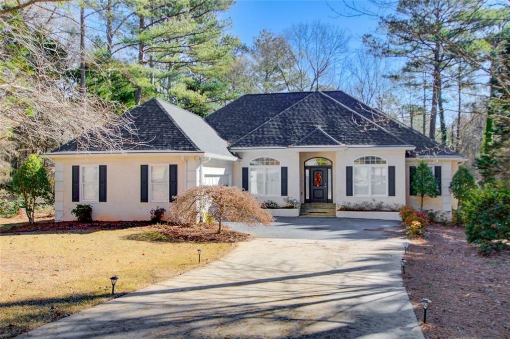 Property Photo:  1260 Lakehaven Parkway  GA 30253 