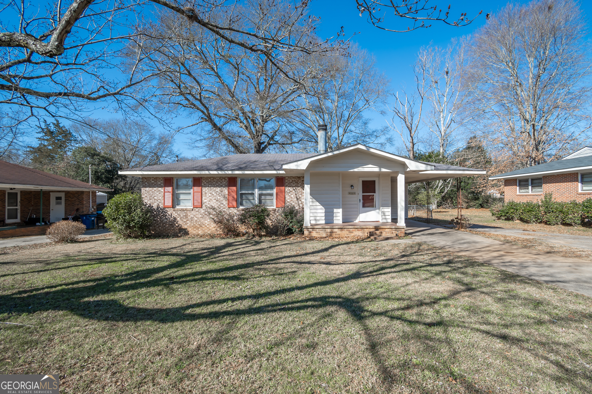 Property Photo:  450 Cooper Road Road  GA 30605 