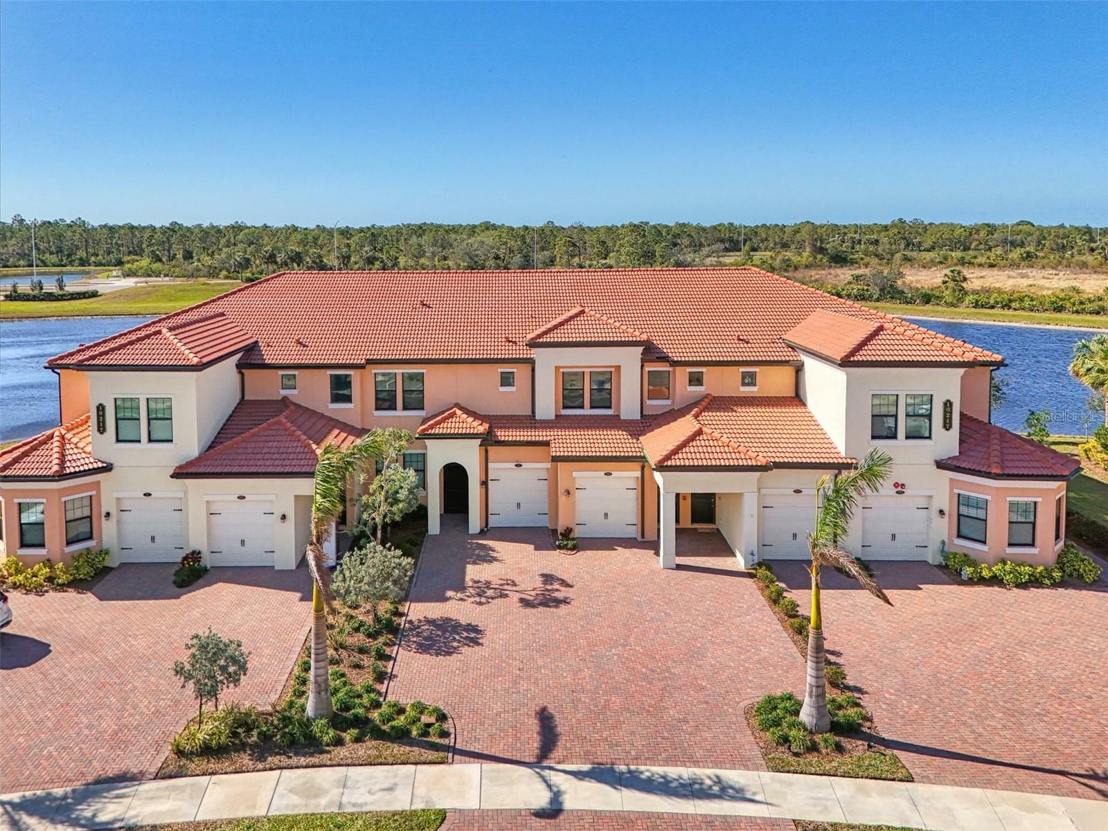 Property Photo: 10217 Staggerbush Drive 202 FL 34293