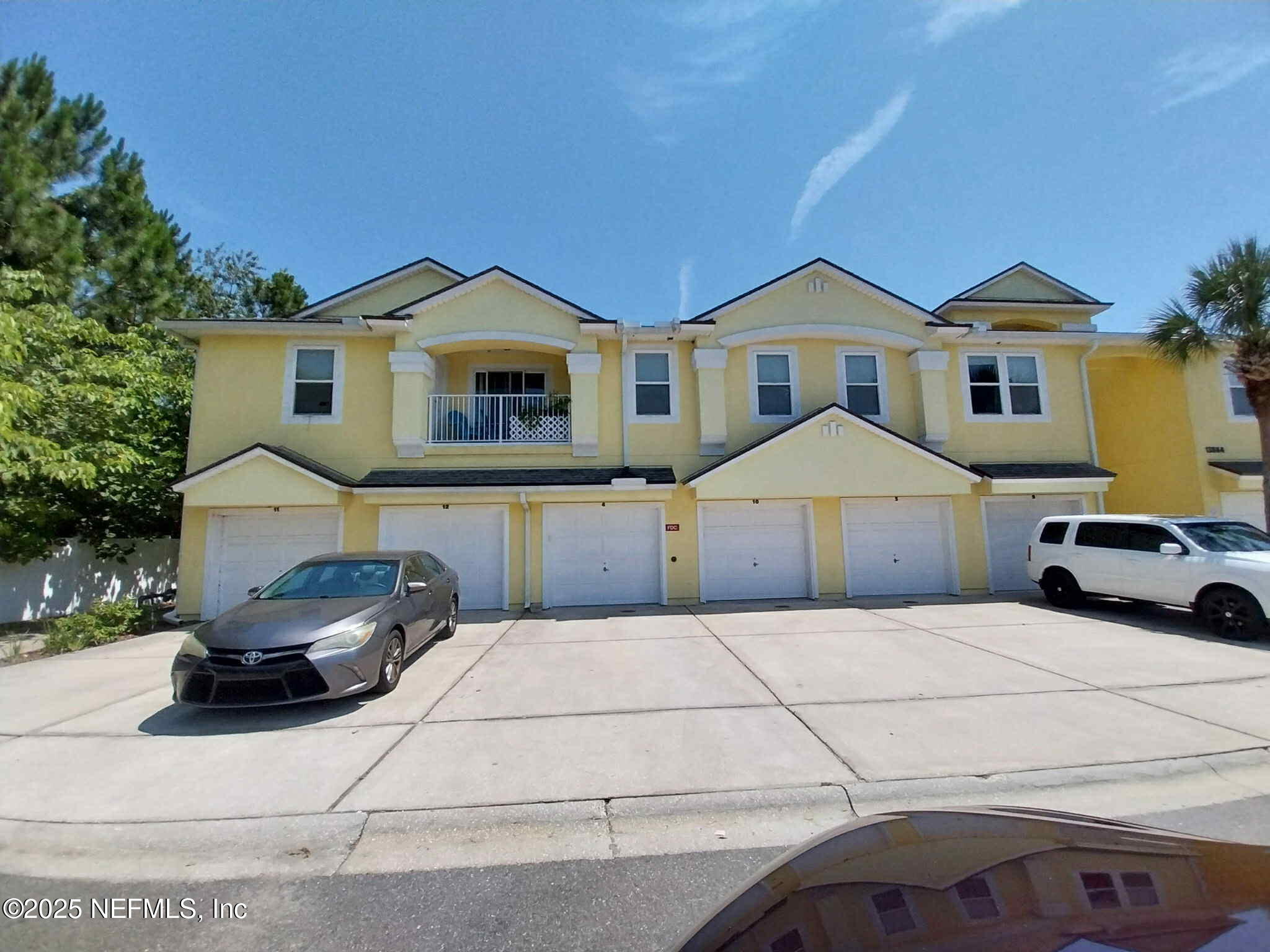 Property Photo: 13864 Herons Landing Way 10-4 FL 32224