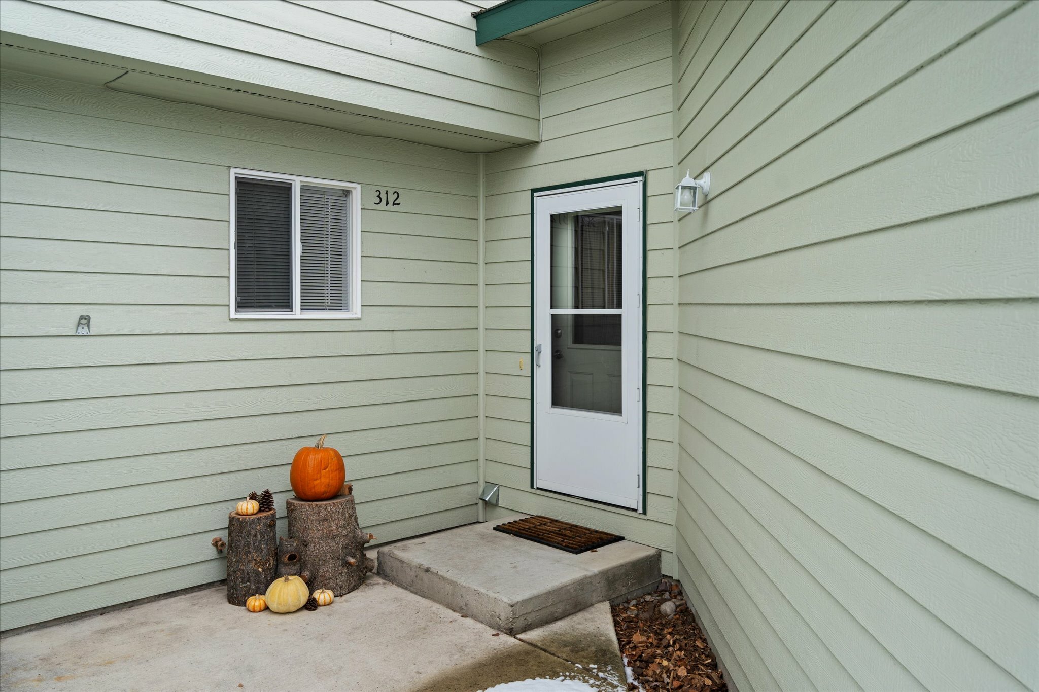 Property Photo:  312 Ponderosa Street  MT 59901 