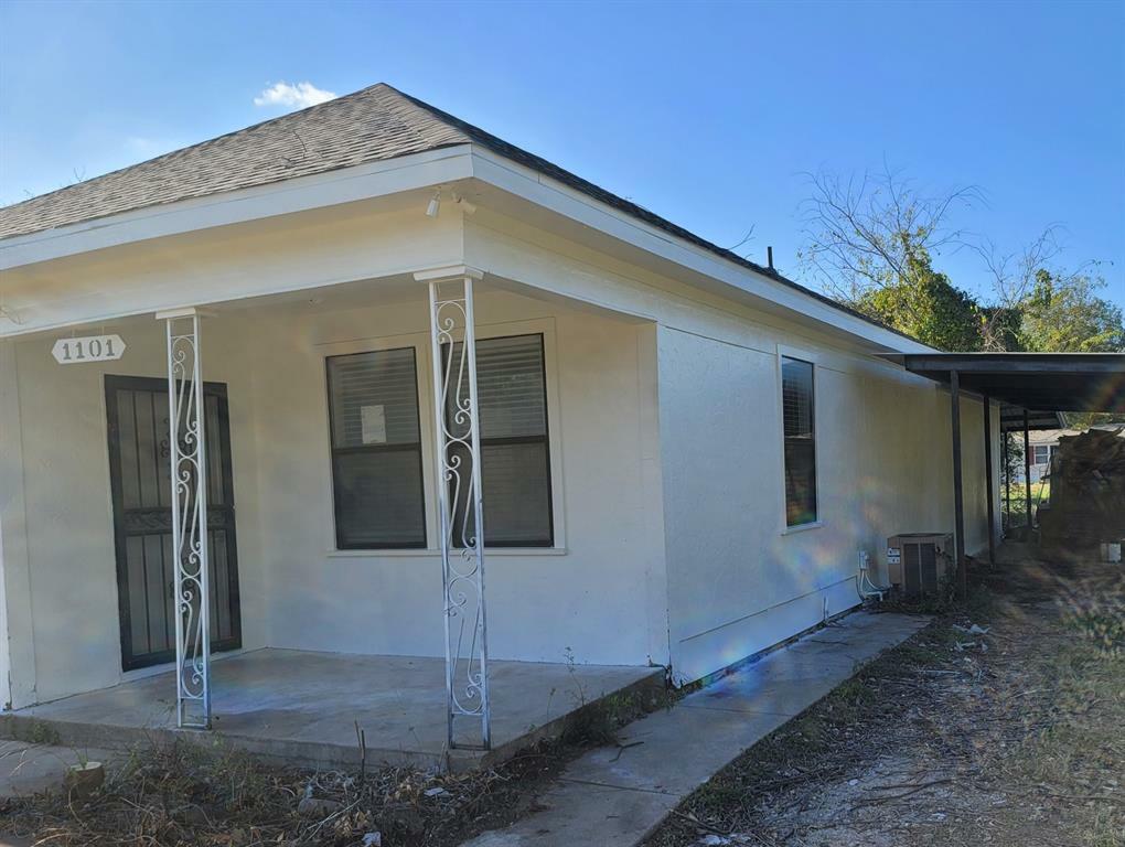 Property Photo:  1101 Schroeder Lane  TX 76801 