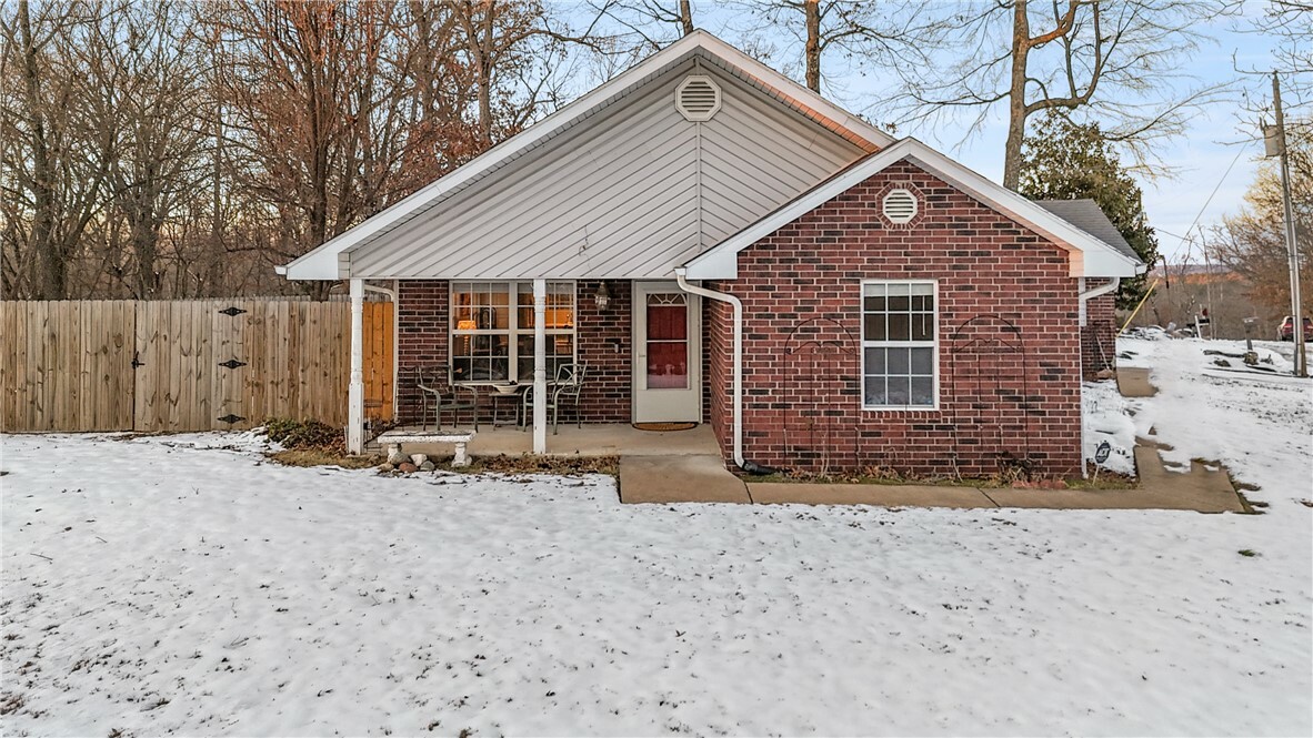 Property Photo:  1 Wilton Lane  AR 72715 