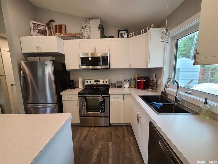 Property Photo: 1327 Kewatin Lane SK S0M 1J0