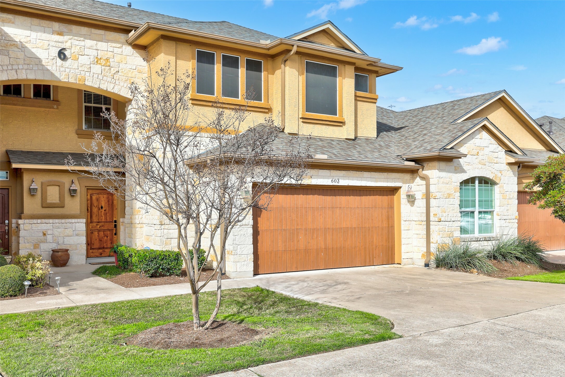 Property Photo:  2210 Onion Creek Parkway 603  TX 78747 